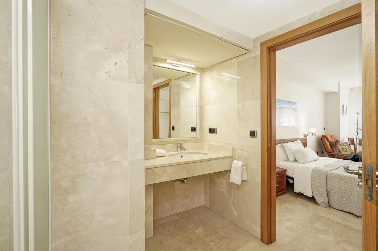 Apartamento En 1ª Linea De Playa, Estepona Centro Esterno foto